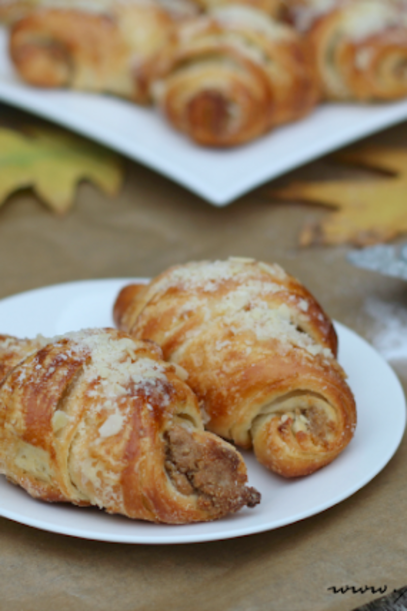 Rogale Marcińskie (ciasto półdrożdżowe – półfrancuskie). KROK PO KROKU