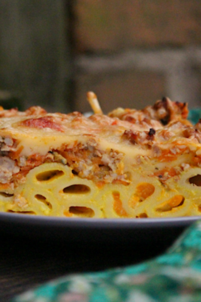 Pasticcio – grecka zapiekanka makaronowa.