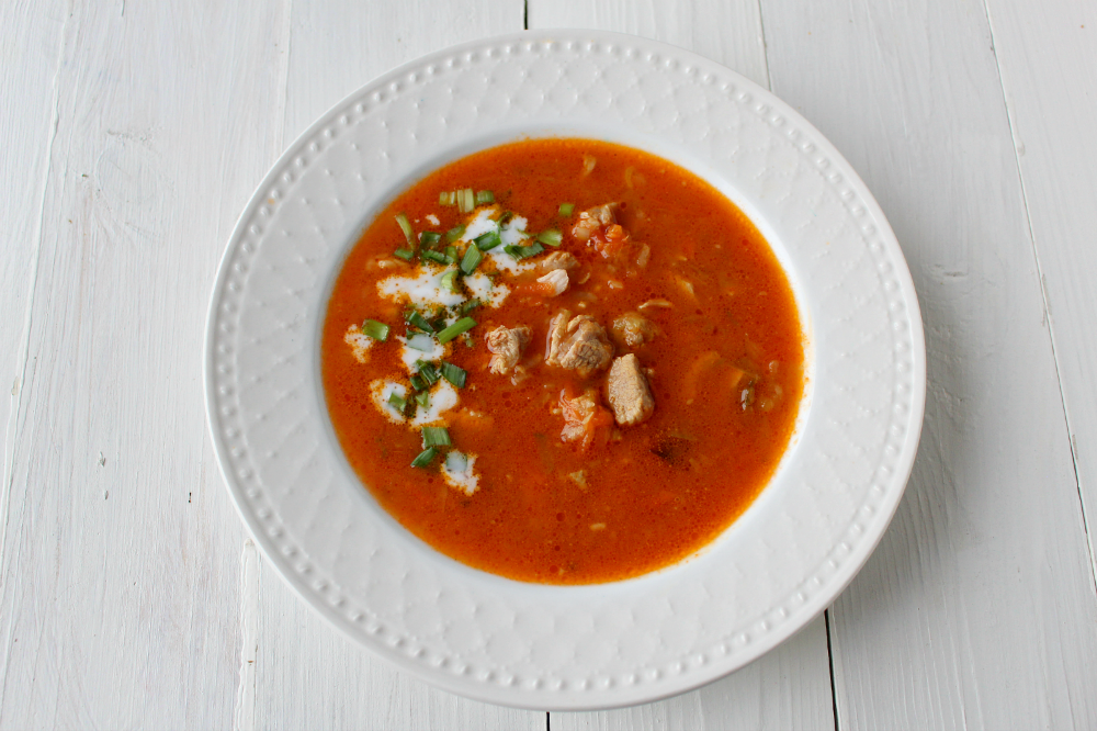 Soljanka – pyszna, rozgrzewająca zupa rosyjska.