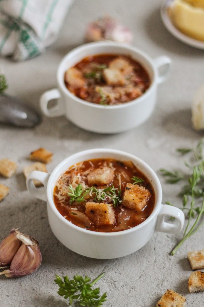 włoska zupa cebulowa recipes